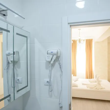 Solid Aparthotel *