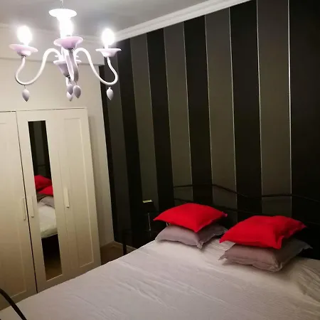 Solid Laura Apartmán Mamaia